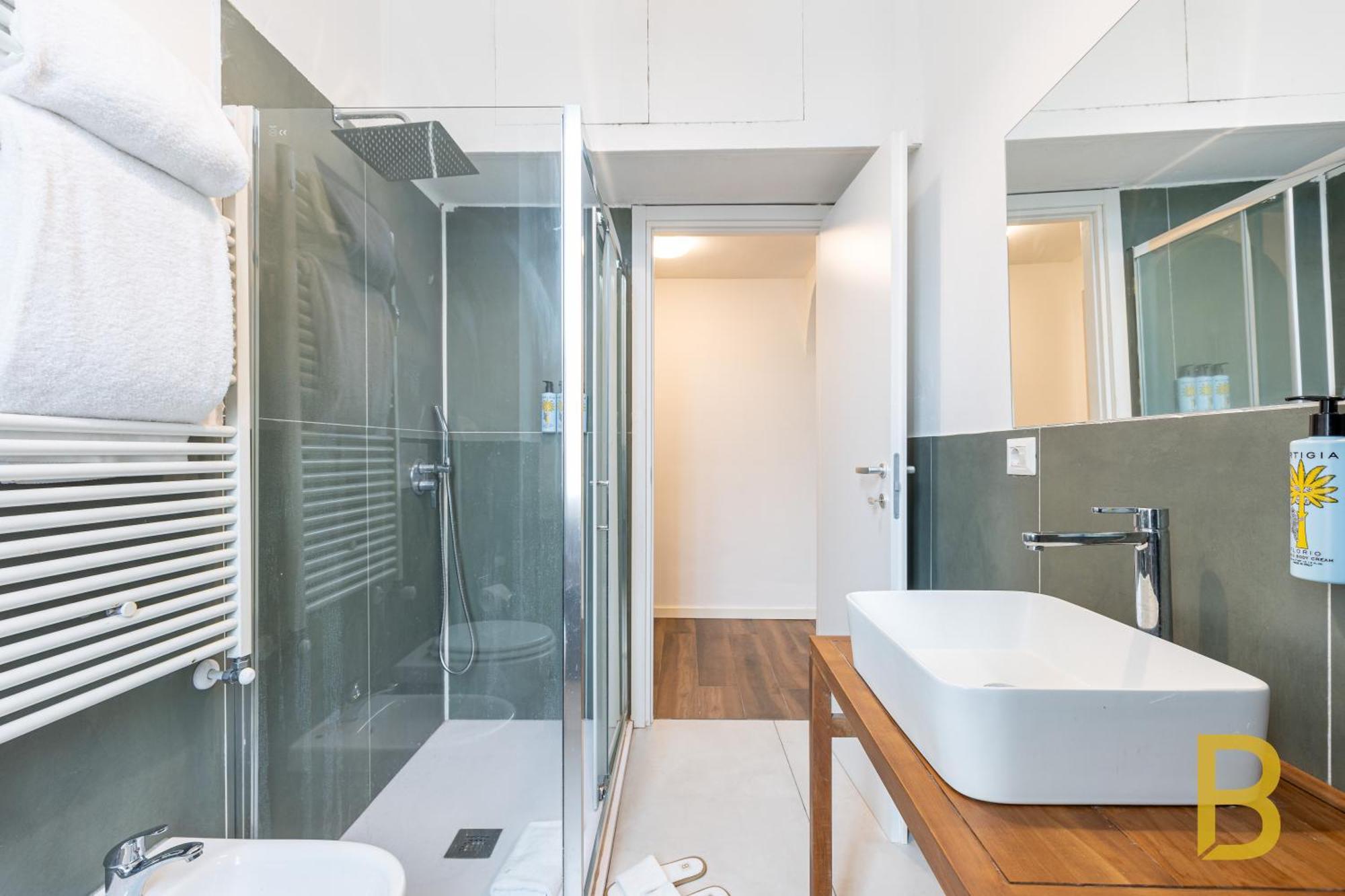 Beplace Apartments In Fiera Milan Exterior photo